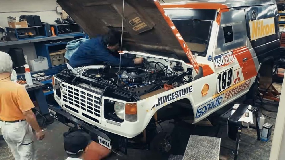 Dakar-Winning Mitsubishi Pajero